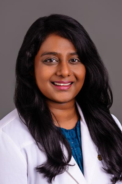 Vaishnavi Balendiran, MD headshot