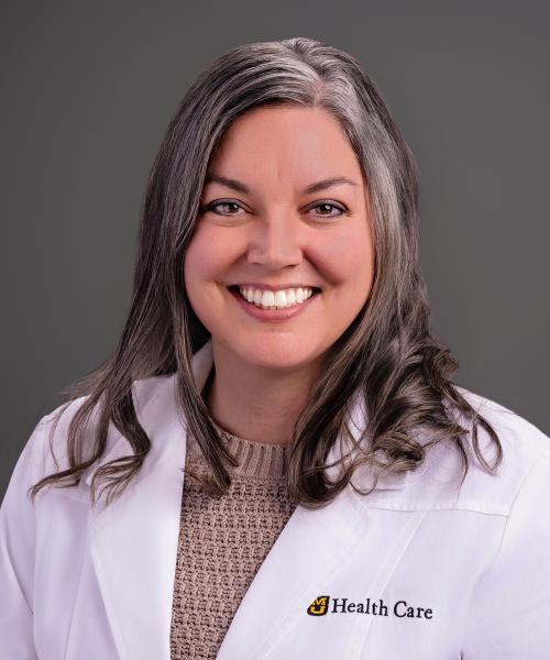 Kelli Cash, FNP headshot