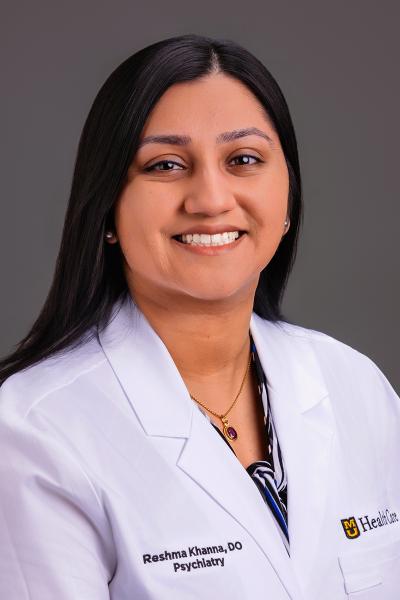 Reshma Khanna, DO headshot