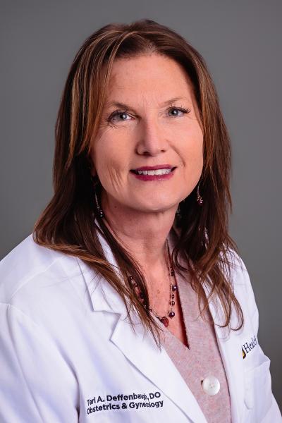 Teri Deffenbaugh, DO headshot