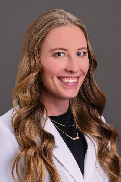 Samantha Gonski, PA headshot