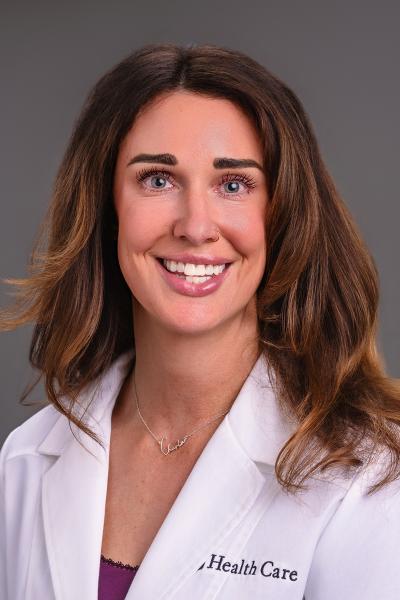 Elizabeth Hammond, FNP headshot