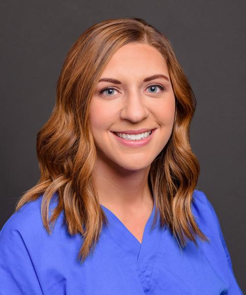 Nicole Moffitt, CRNA headshot