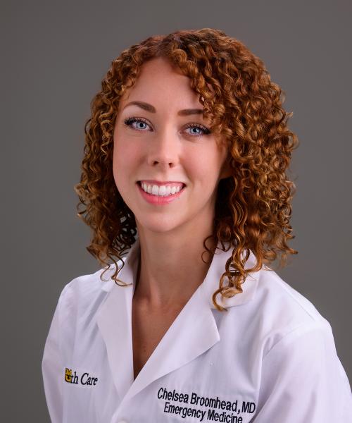 Chelsea Broomhead, MD headshot