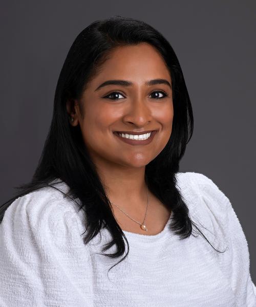 Swathi Radhakrishnan, MD headshot