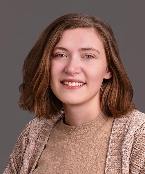 Julia Miesner, AuD headshot
