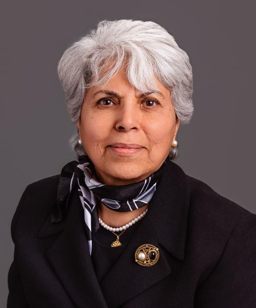 Zahra Dashtaki, LPC headshot