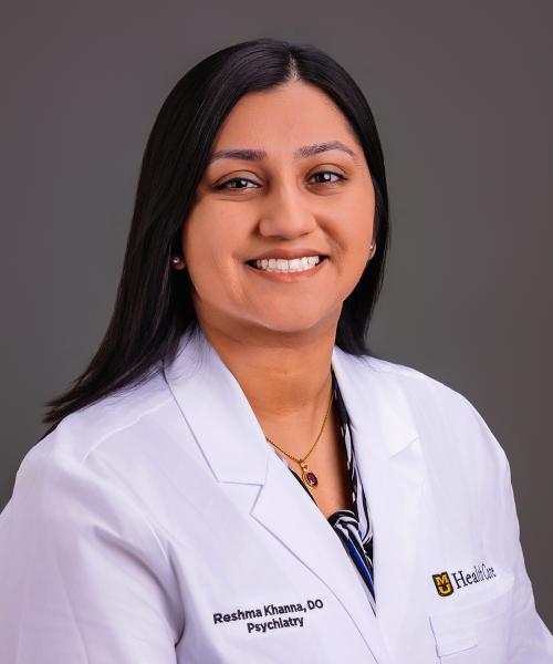 Reshma Khanna, DO headshot