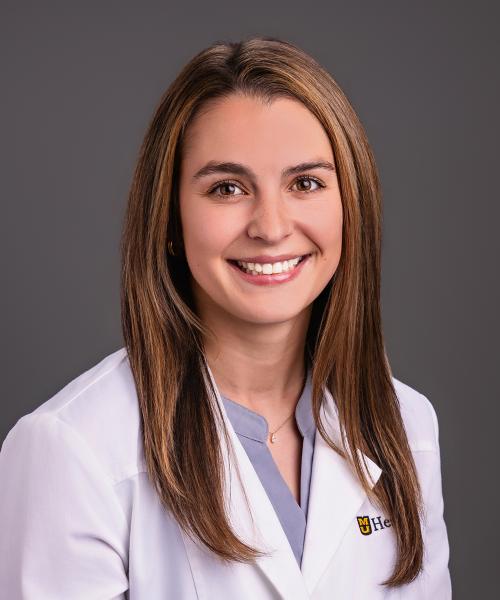 Kelsey Ratcliffe, FNP headshot