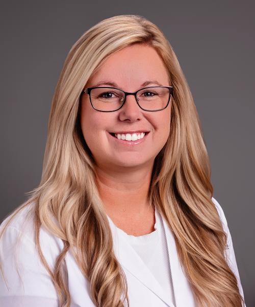 Tiffany Lehman, FNP headshot